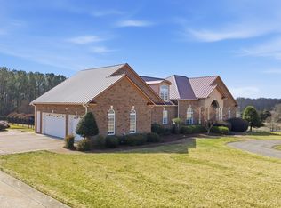 2601 Littleleaf Ln, Hillsborough, NC 27278