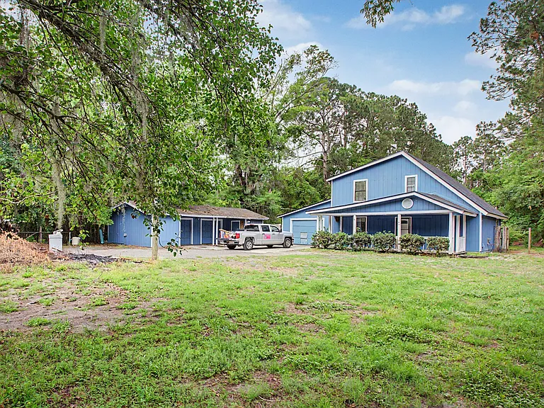 302 Bernard Rd — Photo 13