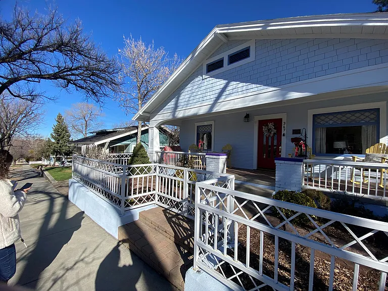347 S Mount Vernon Ave — Photo 29