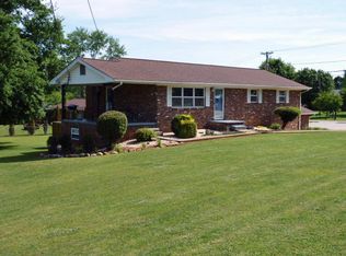 2404 Capri Dr, Knoxville, TN 37912