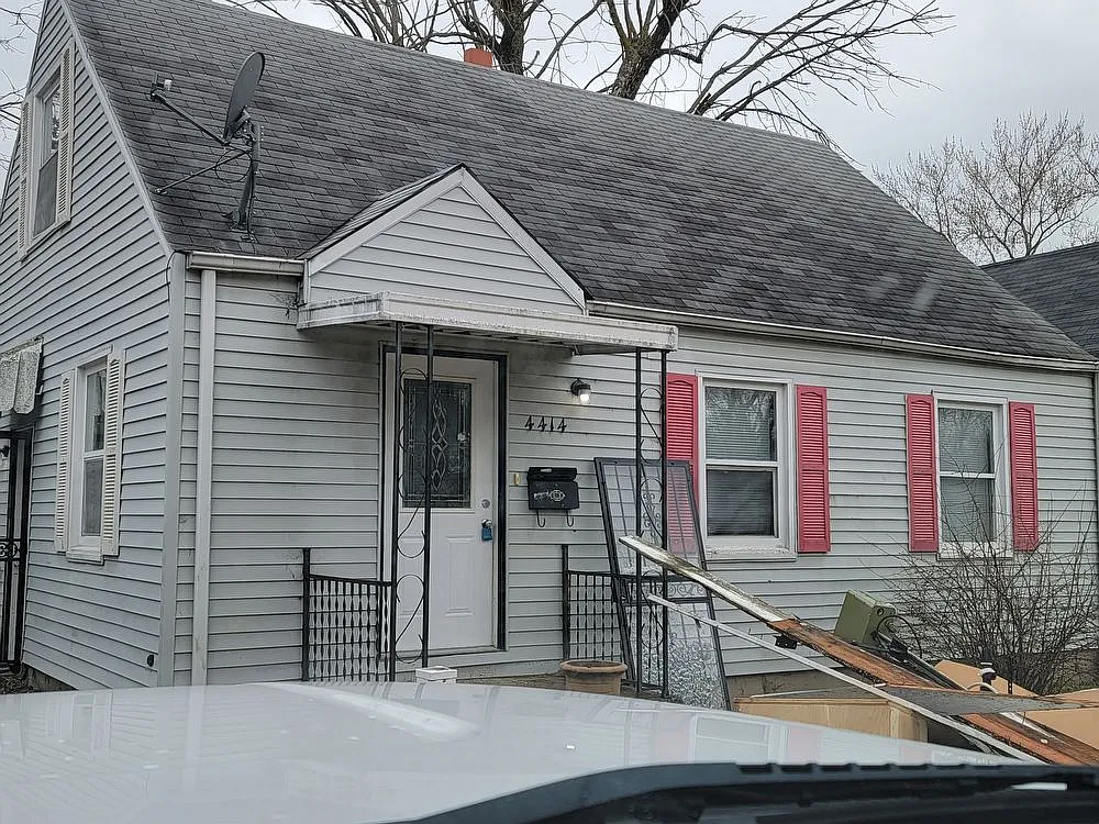 4414 Primrose Ave photo 1