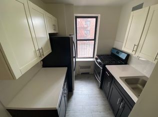 61-60 Dry Harbor Rd #G22, Middle Village, NY 11379