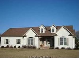 111 Bramble Ct, Chambersburg, PA