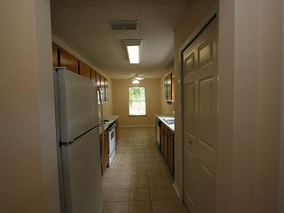 3rd image of 11075 Losco Pines Ct