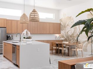 710 Fountain Dr, Palm Springs, CA 92262