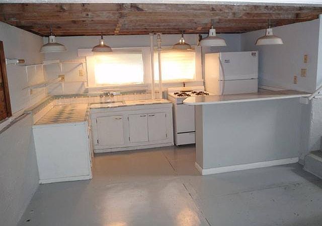 2nd image of 4439 Demontluzin St APT 3