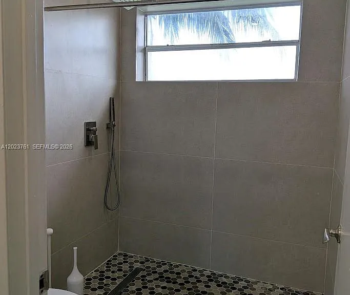 11740 SW 102nd St — Photo 9