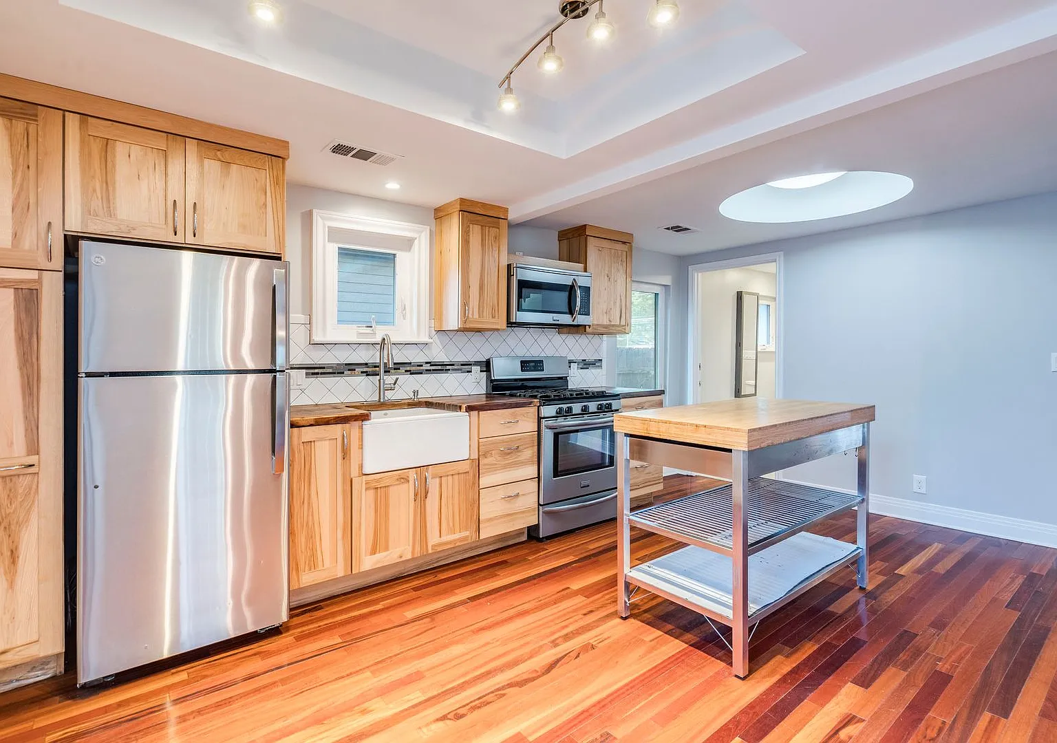 Available Now! 3-bedroom, 1-bath home in Austin — Photo 1