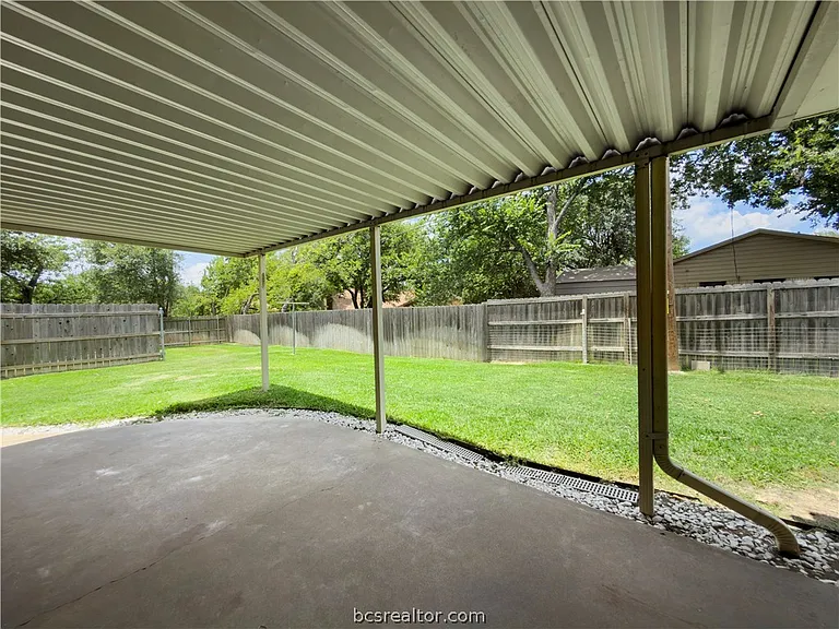2525 Willow Bend Dr — Photo 26