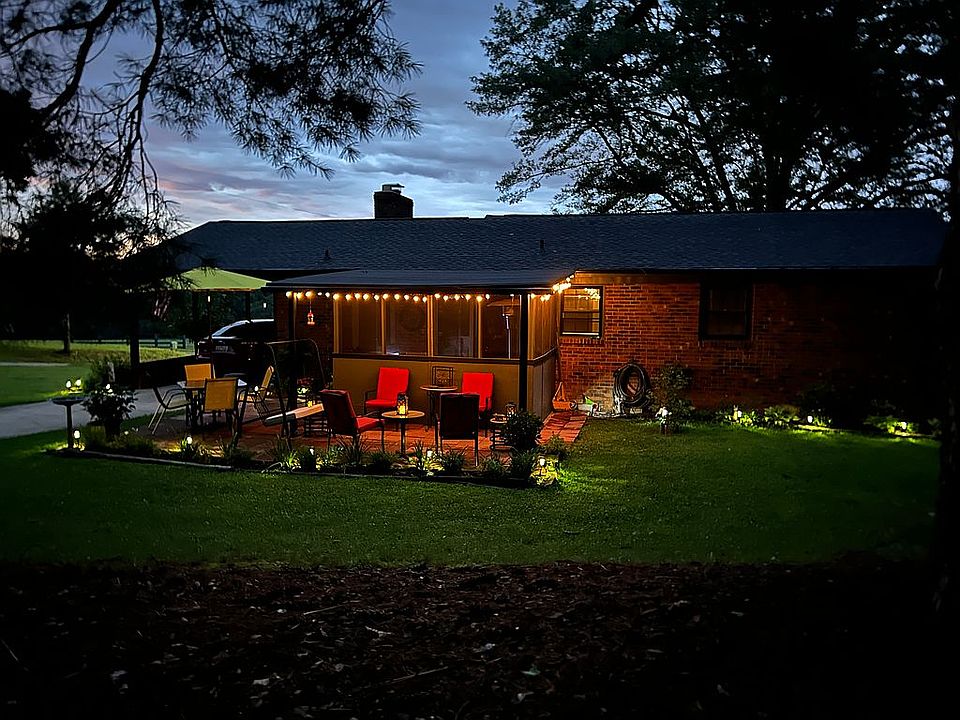 2nd image of 320 Tripp Rd