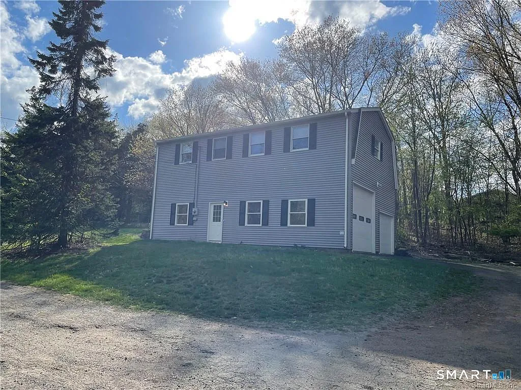 1 bed, 1.0 bath, 960 sqft, $2,100 — Photo 2