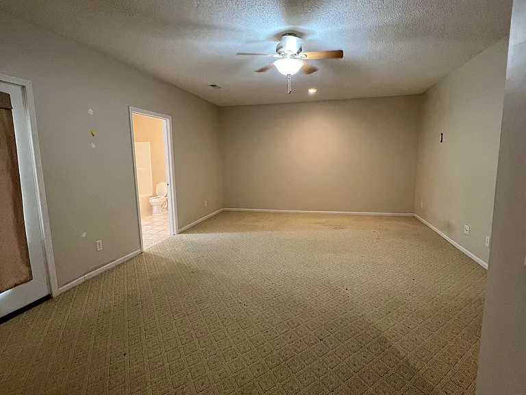 1814 Villa Dr — Photo 23