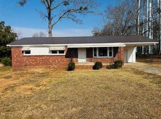 1317 Phoenix St, Greenwood, SC 29646