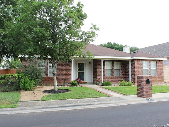 3rd image of 1513 Circle Oak