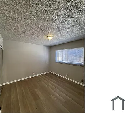 11421 S Normandie Ave #5 — Photo 7
