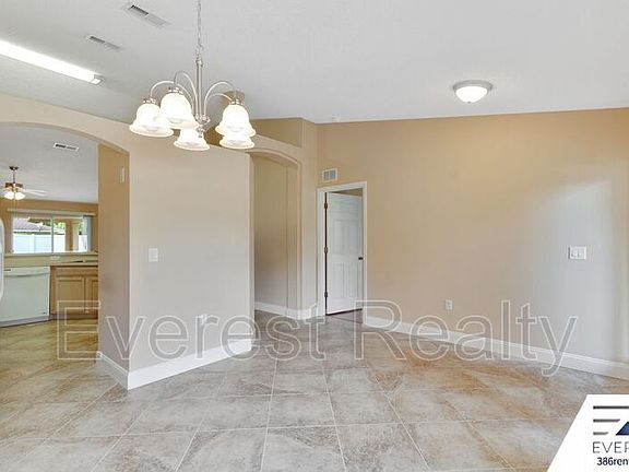 5th image of 17 Pitt Ln