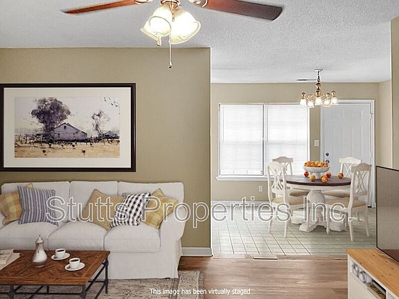 3rd image of 200 Prince Dr #3