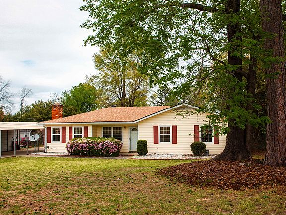 3rd image of 3209 Hillsview Drive