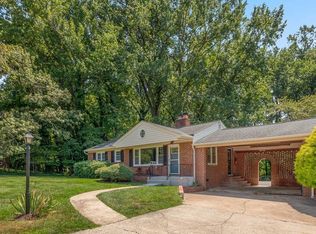 5101 Lorraine Dr, Temple Hills, MD 20748