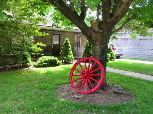 5284 Dickenson Hwy, Clintwood, VA 24228