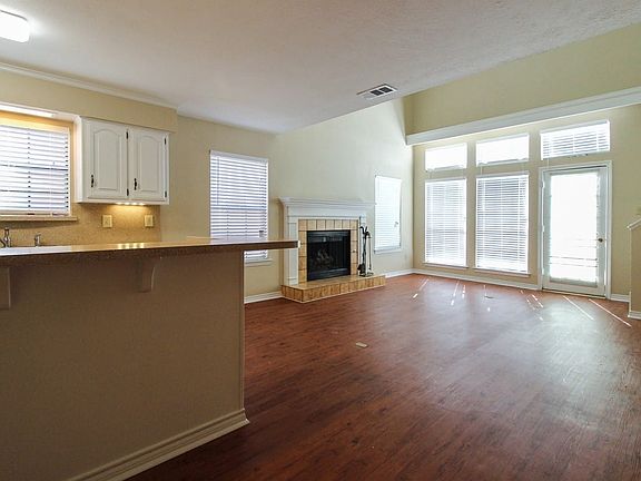 4th image of 3419 Shenandoah St