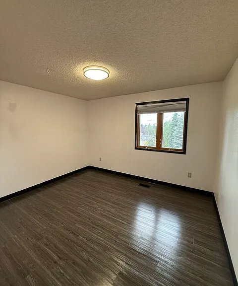 1715 S Ridgemont Dr — Photo 12