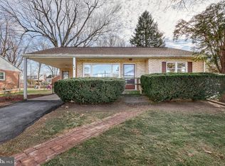 548 D St, Carlisle, PA 17013