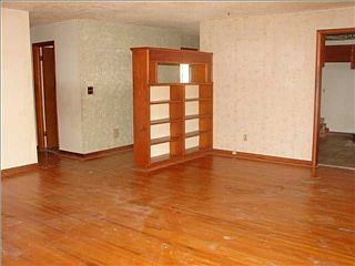5th image of 1206 W Casado St