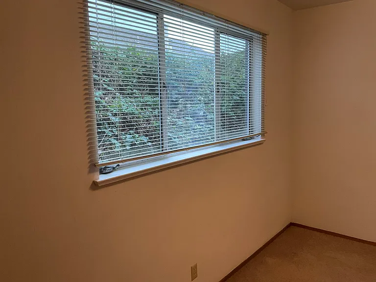 966 Kains Ave #7 — Photo 9