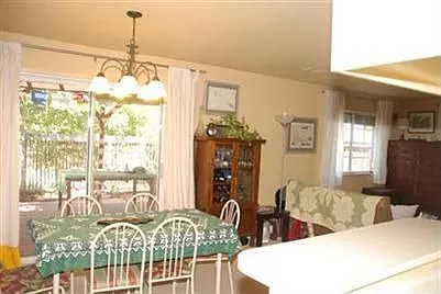 3096 Woods Cir photo 1