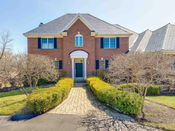 6232 Pine Tree Ct, Long Grove, IL 60047