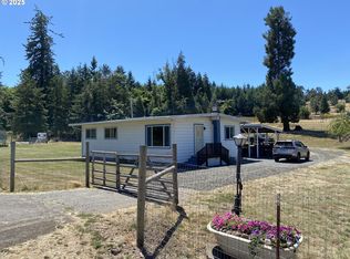 38222 Place Rd, Fall Creek, OR 97438