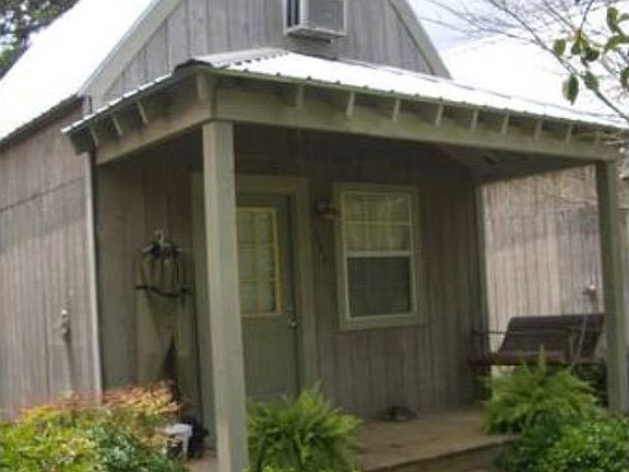 Rustic exterior, one if only 6 loft cottages on 35 acre coun