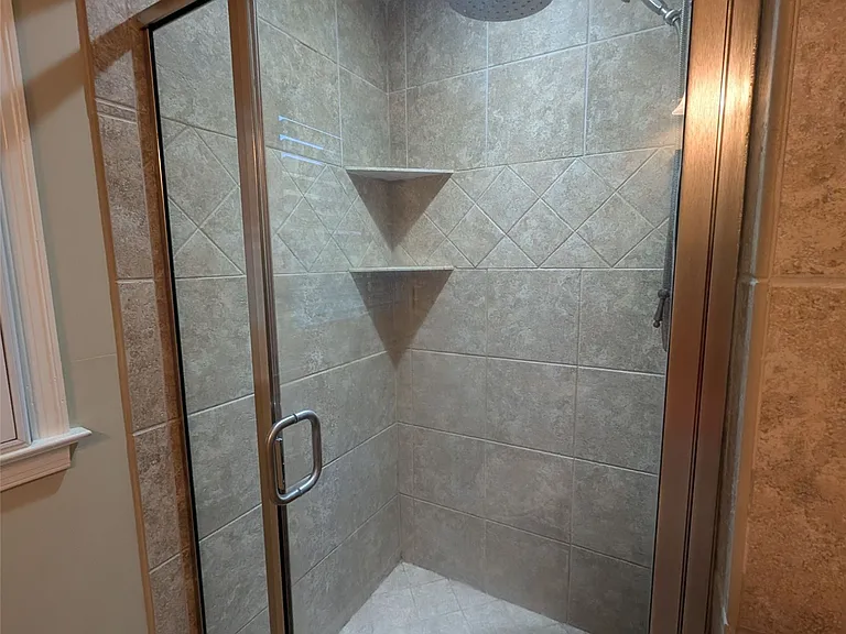 111 Arrowhead Dr — Photo 11
