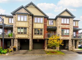 6 Andruss Ln, Hamilton, ON L9G 0G7