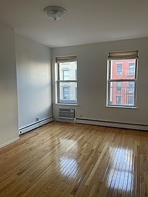 2nd image of 78 Canal St APT 4A