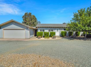 3915 Hartvickson Ln, Valley Springs, CA 95252