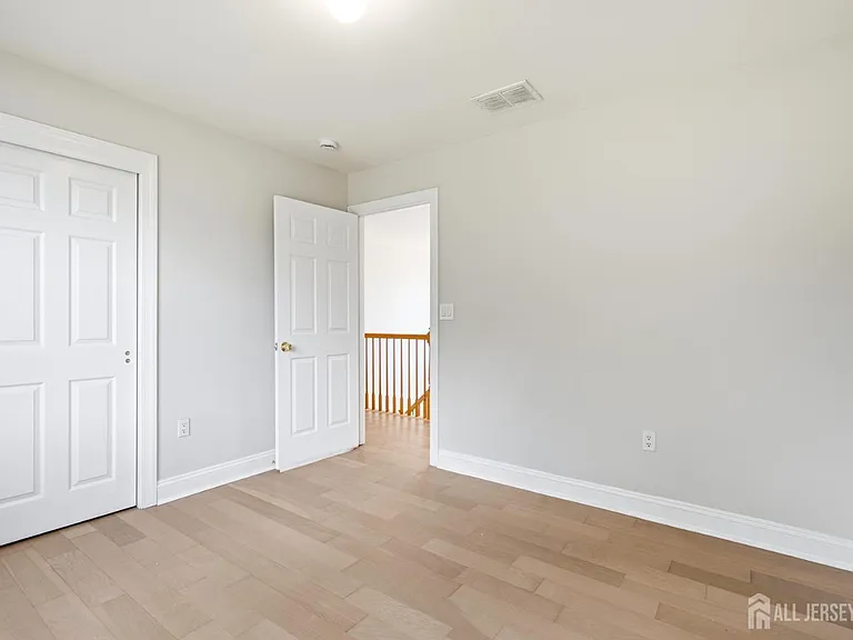 33 Melbloum Ln — Photo 20