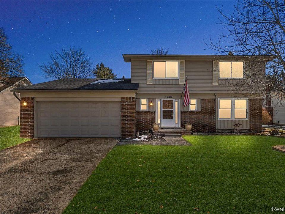 1st image of 2455 Browning Dr