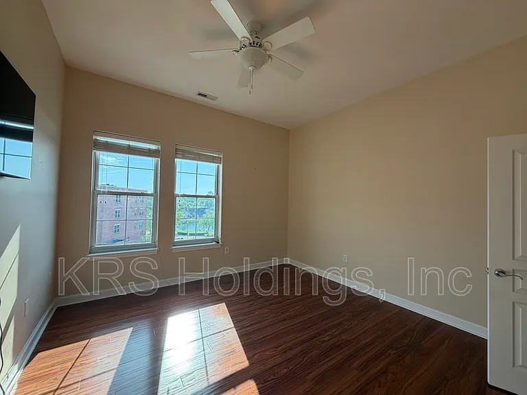 670 Town Center Dr #405 — Photo 13