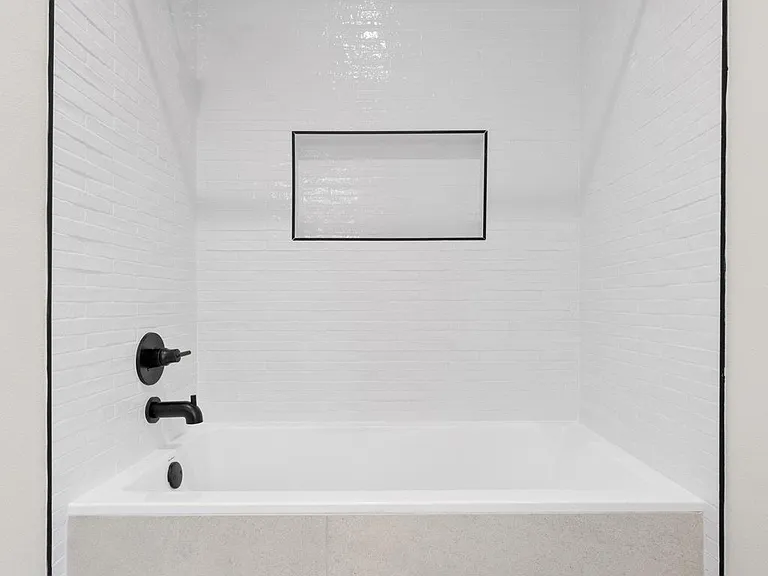 2309 Montopolis Dr #7 — Photo 19