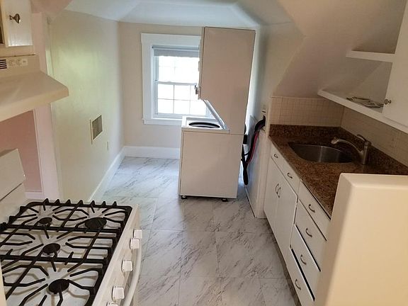 3rd image of 34 Massachusetts Ave #3