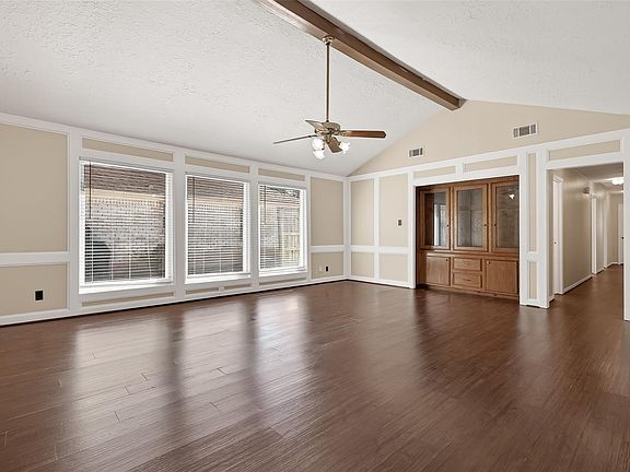 5th image of 2406 Deasa Dr