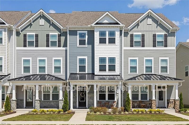 1st image of 1544 Stanford Ln #1
