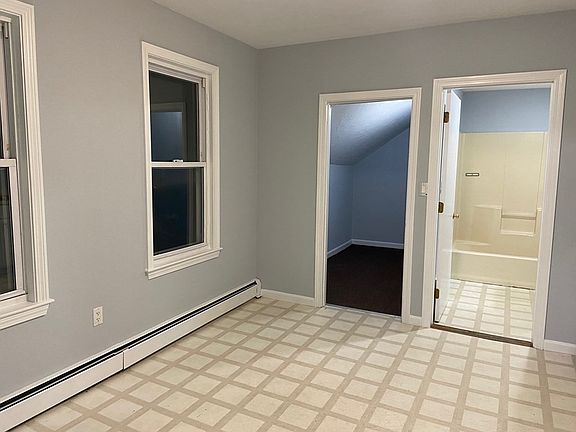 4th image of 155R E Central St #2