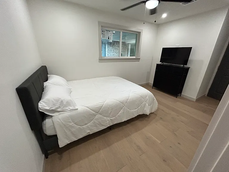 6917 Allview Ln — Photo 10