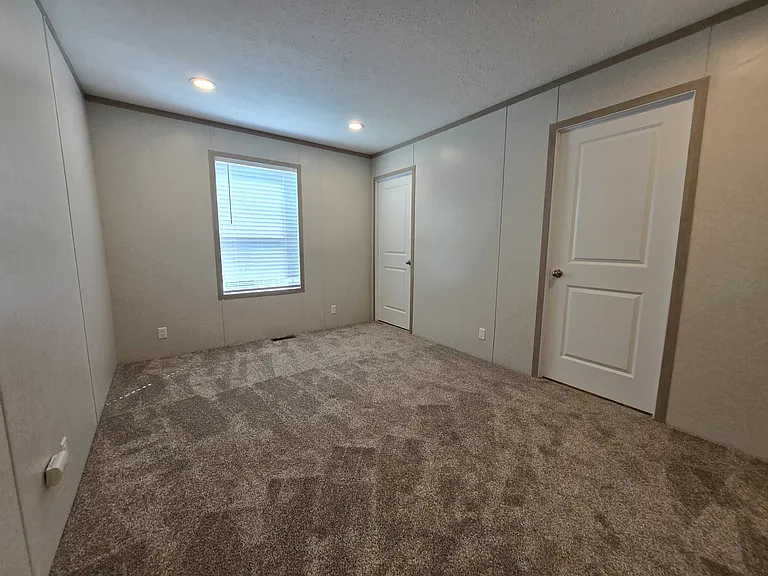 29800 Guilford Cir #297 — Photo 9