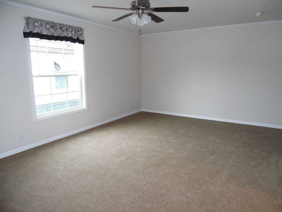 1st image of 4595 Knollwood Dr #76