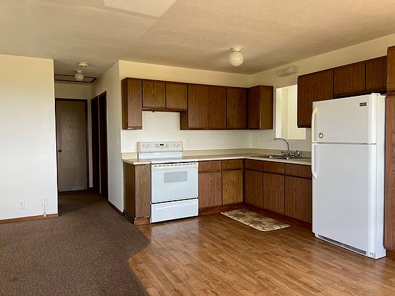 2nd image of 271 Makaena Pl #B