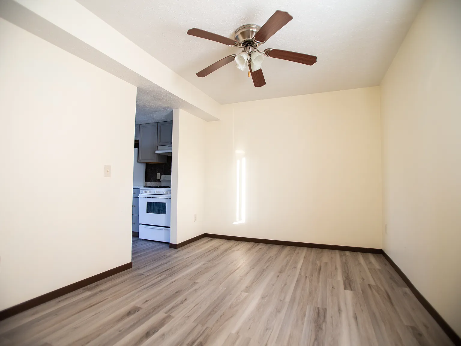Stadium Villas — Photo 2
